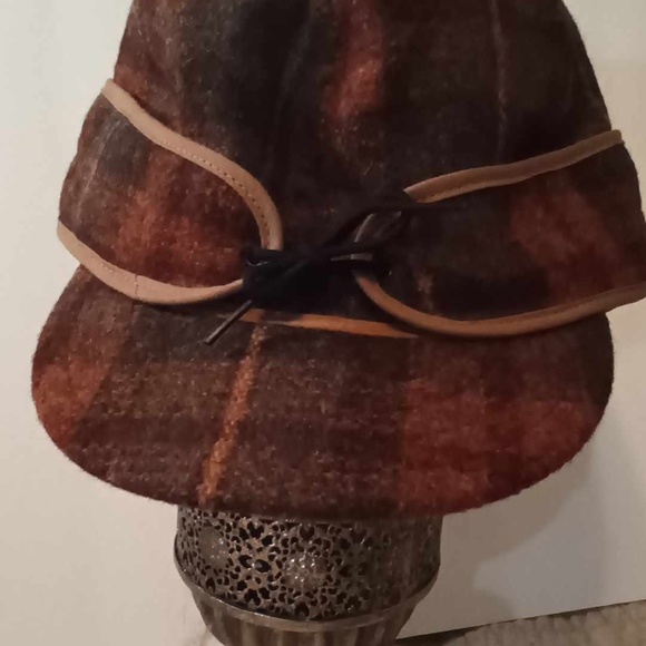 Wool cap with flannel lining 7-3/4", Original Stormy Kromer, Made in USA - Picture 6 of 6